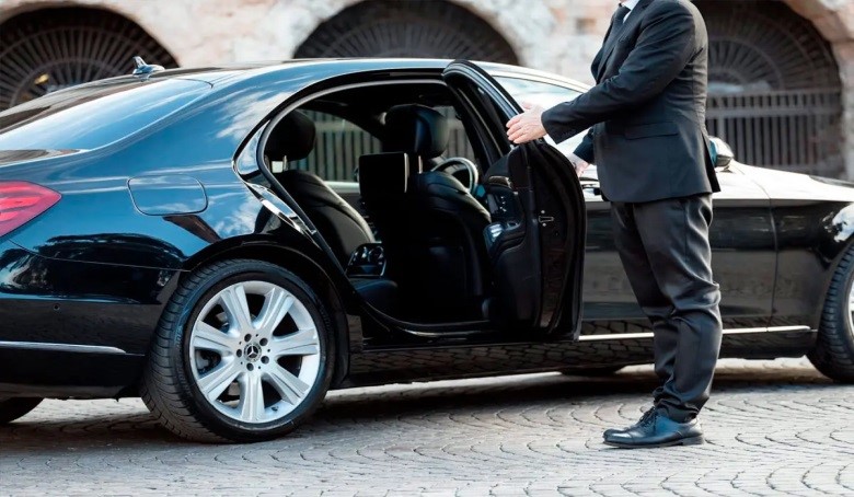 Best VIP Airport transfer company in Melbourne