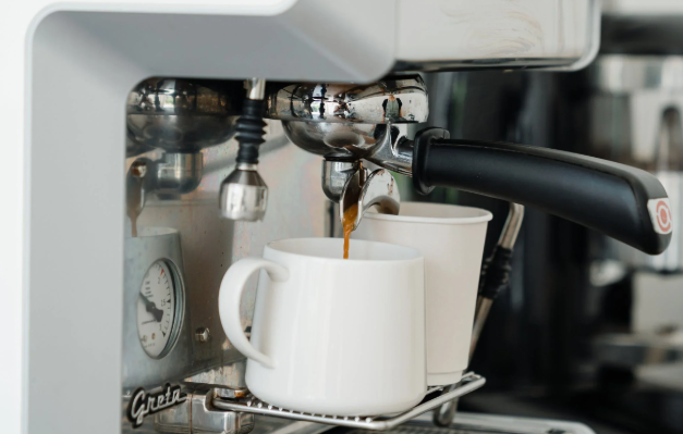 Why Home Coffee Brewing is Becoming a Daily Ritual